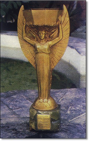 The+world+cup+trophy+1966